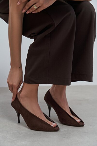 NİŞANTAŞI SHOES Γυναικεία παπούτσια με τακούνι Po Brown Suede με διαφανή λεπτ...