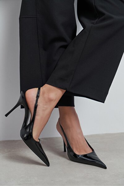 NİŞANTAŞI SHOES Γυναικεία παπούτσια με τακούνι Gloria σε μαύρο λουστρίνι με λ...