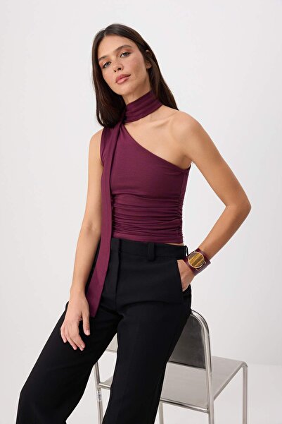 Συλλογή Trendyol Μαλακή πλεκτή μπλούζα με ασύμμετρο λαιμό και λεπτομέρεια δεσ...