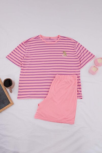 Trendyol Curve Μωβ-Πολύχρωμο Σετ Πιτζάμες με Ριγέ Πλεκτό Σχέδιο Σκύλου σε Μεγ...