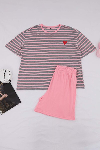 Trendyol Curve Ροζ-Πολύχρωμο Σετ Πιτζάμες Πλεκτό με Ρίγες και Καρδιές σε Μεγά...