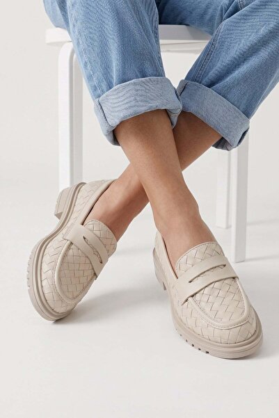 Modezya Γυναικείες μπαλαρίνες Jinx σε μπεζ ματ χρώμα με οβάλ μύτη