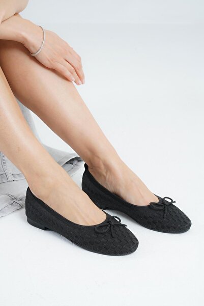 Beyond Γυναικείο Πλεκτό Μπαλέτο με Μαύρο Φιόγκο με χαμηλό τακούνι BYNDKP154