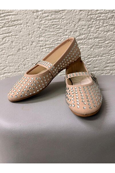 Beyond Γυναικείες μπεζ σουέντ μπαλαρίνες με κομψή πόρπη από πέτρα στρας 1,5 ε...