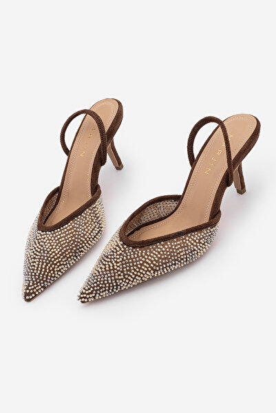 Marjin Γυναικεία παπούτσια στιλέτο με μυτερή μύτη, κεντημένα με χάντρες, ελασ...