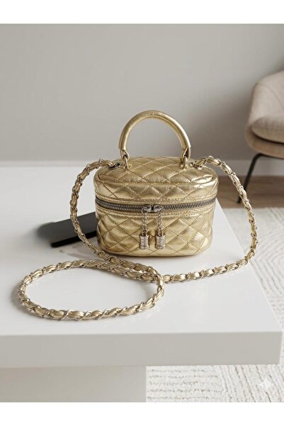 KIRASE Τσάντα μακιγιάζ με καπιτονέ σχέδιο σε μορφή μίνι τσάντα νεσεσέρ και τσ...