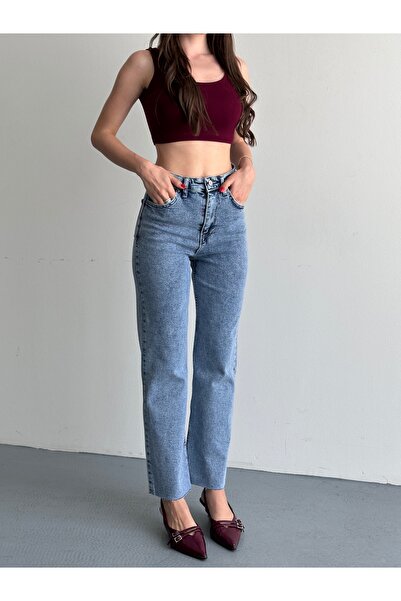 Bluezoni Γυναικείο τζιν Boy Fit με ίσιο πόδι και κομμένο τελείωμα