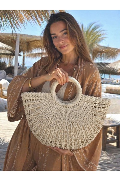 HAZAL KAYA ATELIER حقيبة نسائية من القش المحبوك يدويًا باللون البيج - 40x25 سم