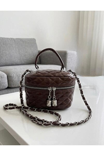 KIRASE Τσάντα μακιγιάζ με καπιτονέ σχέδιο σε μορφή μίνι τσάντα νεσεσέρ και τσ...