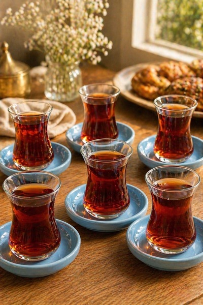 cashen Set of 6 Glass Tea Cups with Blue Plates, Stylish Breakfast Serving Set