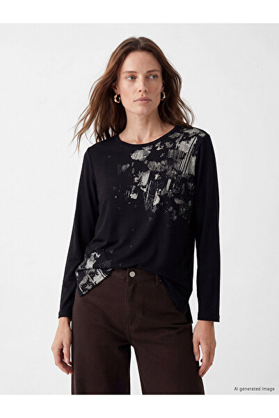 LC Waikiki Nevavm Oval Collar Patterned Blouse with a Difference