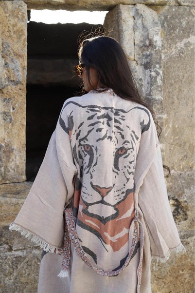 Asilex Home Collection 3 Layer Tiger Pattern Jacquard Kimono, Premium Oversize Women's Kimono, Soft Textured, Beach and Daily Use