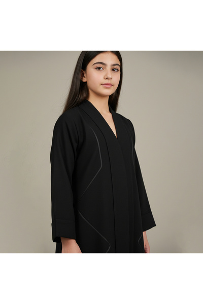 HAWRAA ABAYA Girls' Black Abaya with a Comfortable Tuck and Tie.