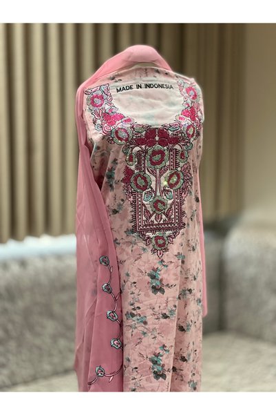 REHAM قماش مخور اماراتي حرير ناعم مع طرحه وتطريز ثقيل في الصدر والأكمام بدون خياط