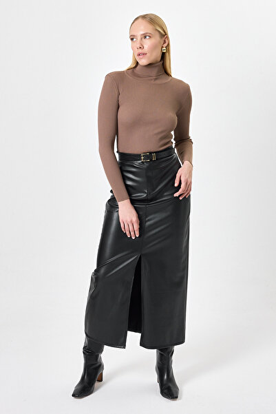 Serenity Ribbed Turtleneck Long Sleeve Blouse