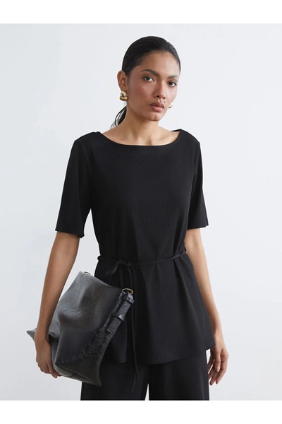 LC Waikiki Μαύρη μπλούζα με λεπτομέρεια δέσιμου στον λαιμό