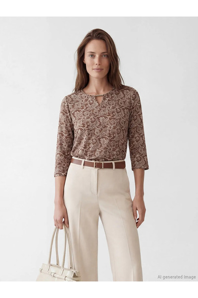 LC Waikiki Μπλούζα με σχέδιο καφέ με λαιμόκοψη