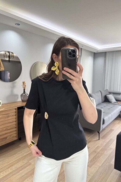Banu Angay Viena Accessory T-Shirt Blouse Black