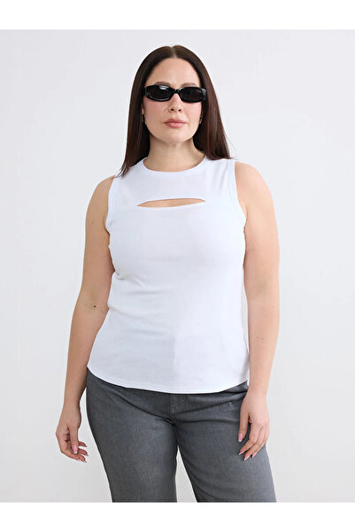 LC Waikiki Λευκό Γυναικείο Αθλητικό Τοπ Μεγάλου Μεγέθους με Λεπτομέρεια Παραθ...