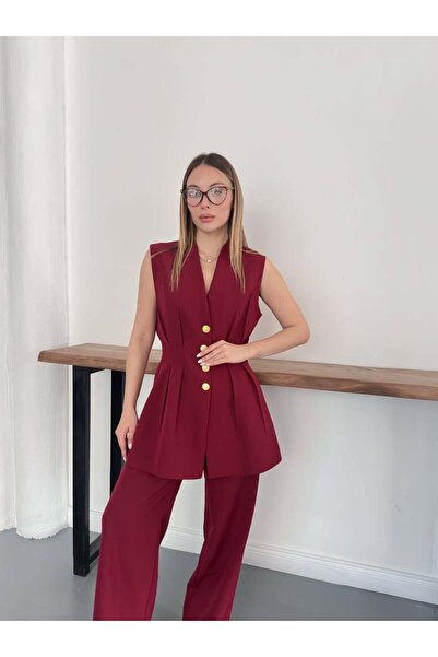 VESS MODA Gold Buttoned Waist-Fitted Suit