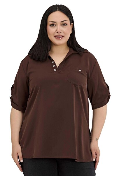 DISENTIS MODEST Μπλούζα σε μεγάλο μέγεθος σε καφέ χρώμα με κουμπιά στο γιακά ...