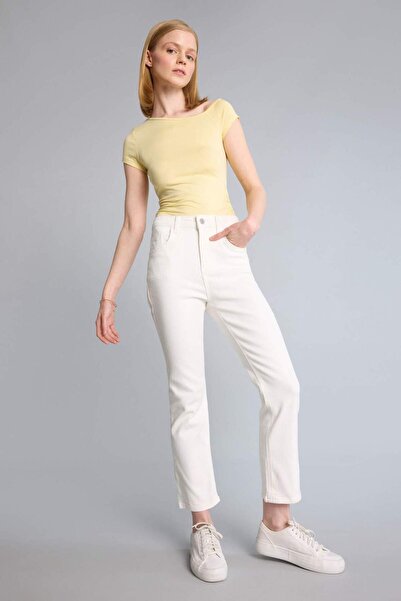 DeFacto Παντελόνι τζιν με κοντό μήκος, ψηλόμεσο, με κομμένο τελείωμα στο τελε...