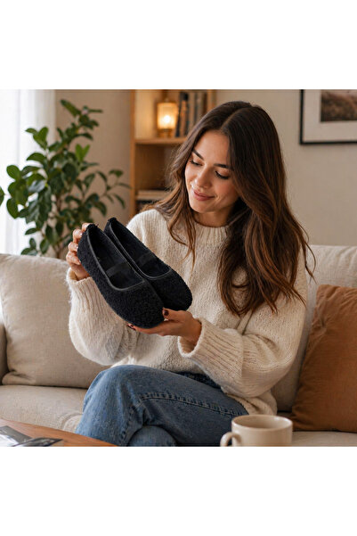 Trendline Γυναικεία μαύρα αντιολισθητικά βελούδινα ελαστικά παπούτσια σπιτιού