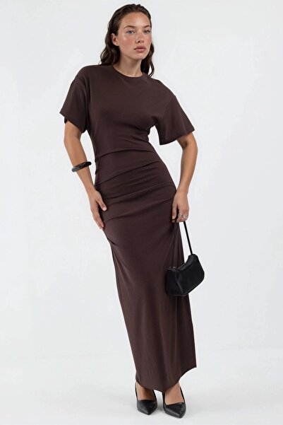 Hiccup BUSEM Φόρεμα μίντι με λαιμόκοψη ποδηλάτου που εφαρμόζει στο σώμα