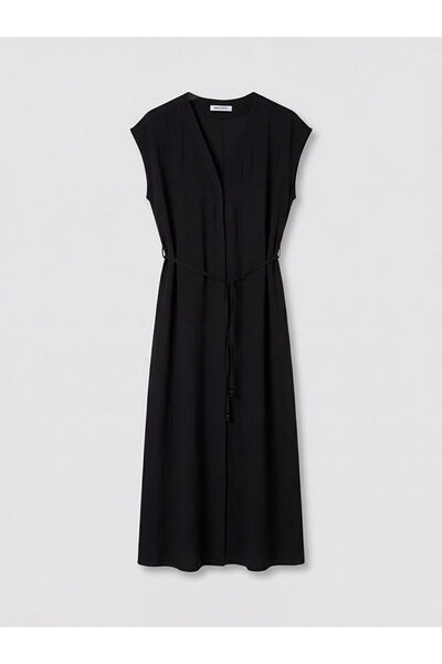 LC Waikiki Black V-Neck Belted Textured Dress by Güli̇s Gi̇yi̇m