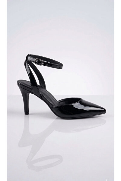 guijarro Γυναικεία παπούτσια με μυτερή μύτη και τακούνι στιλέτο