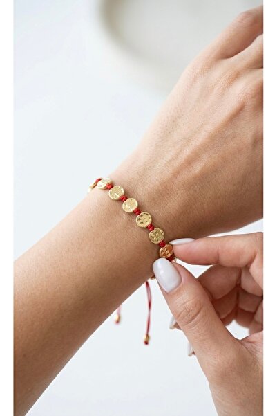Glowisters Jewelry Kadın Kırmızı İpli Gold Dövme Plaka Detaylı Ayarlanabilir ...