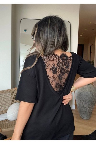 LİNDALİNA TEKSTİL Oversize Geniş Yaka sırt dantel detaylı T-Shirt