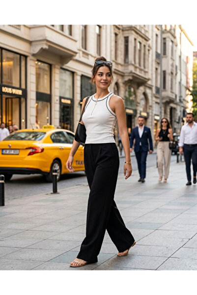ZIFA Kadın Siyah Fitilli Halter Yaka Metal Aksesuar Dekolte Detaylı Premium Bluz