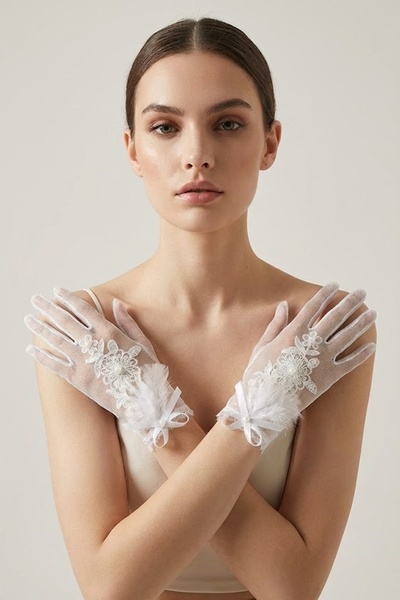Hobigram Νυφικά γάντια από λευκό δαντελένιο τούλι Florienne – Κομψό αξεσουάρ ...