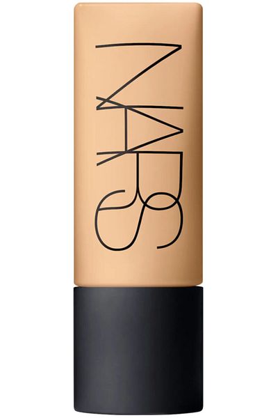 Nars كريم أساس Soft Matte Complete - سانتا في