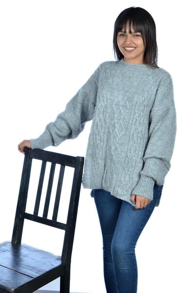 mykonsept Вълнен пуловер с обло деколте и разрез, сив