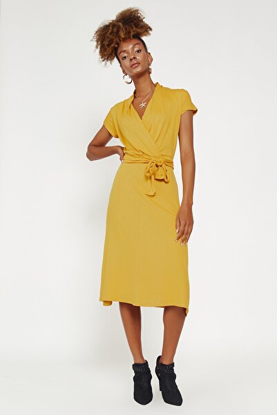 Hopoi Γυναικείο μουστάρδα με διπλό στήθος ζωσμένο Midi φόρεμα Cck3022