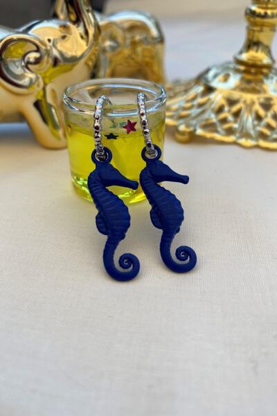 Leerybee Matte Navy Blue Color Antiallergic Seahorse Earrings