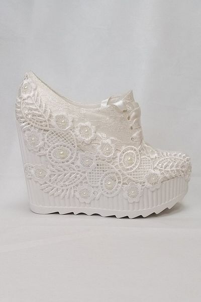 Berush Bride Seria 533 Pantofi de mireasa cu toc cu pană și dantelă