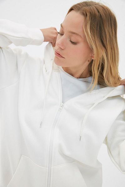 Trendyol Collection Ecru mikina oversize/široký střih s kapucí, tlustá fleecová vnitřní mikina TWOAW21SW0840