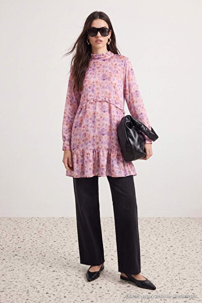 Trendyol Modest تونيك ميدي من الفيسكون بنقشة زهور وردية TCTAW27UK00004