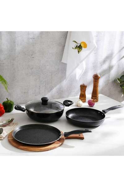 PAN HOME Cato 4-Piece Cookware Set - Black