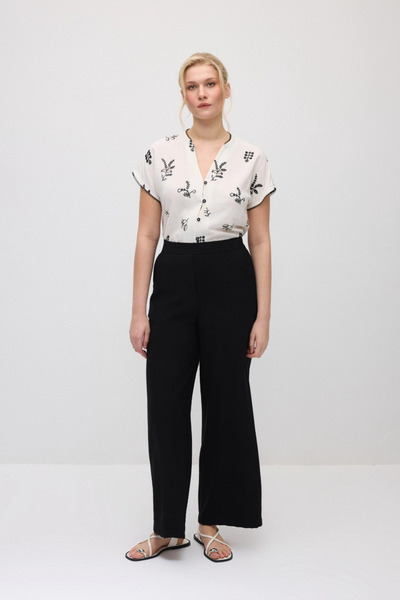 Gusto Wide-Leg Elastic Waist Viscose Pants - Black