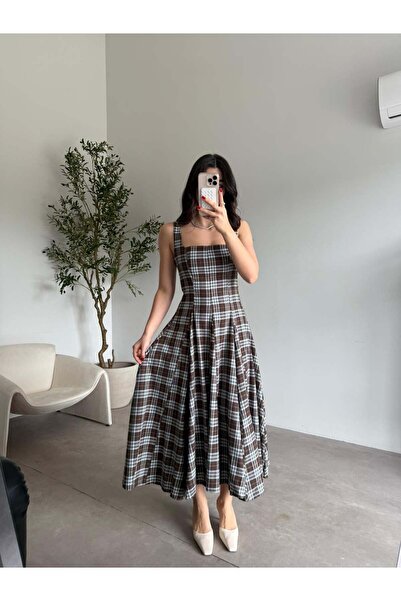 Bade Butik Kahve Mavi Askılı Ekose Elbise