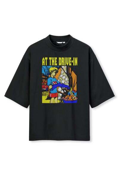 buzagi tasarım ürünleri At the Drive in Digital Print Oversize Black Unisex T...