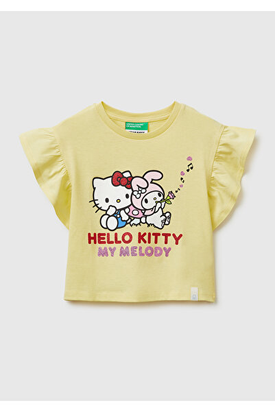 United Colors of Benetton Girl's Yellow Glitter Graphic Printed Crew Neck T-S...