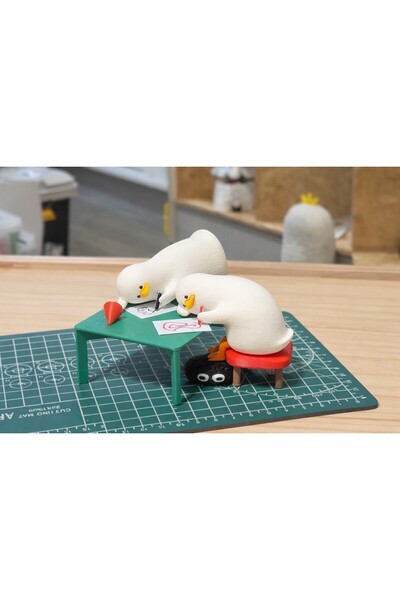 Yapı3D Ders Çalışan Ördek Figür Seti 🐥📚 | Mini Masa & Sandalyeli Dekoratif ...