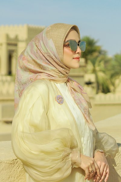 Buttonscarves Arabian Night Square Scarf - Golden Lamp