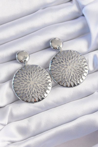 Skygo Brass Silver Color Oval Embroidered Earrings - Tj-Bkp9232