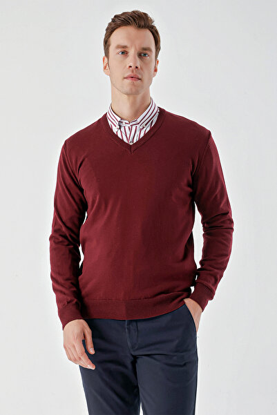Morven Men's Dark Claret Red Basic V-Neck Dynamic Fit Relaxed Cut Knitwear